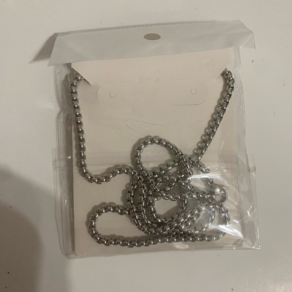 HOFOYA Cross Pendant Necklace With Inspiring Bible Quote from Phil 4:13 Soccer - Picture 7 of 9